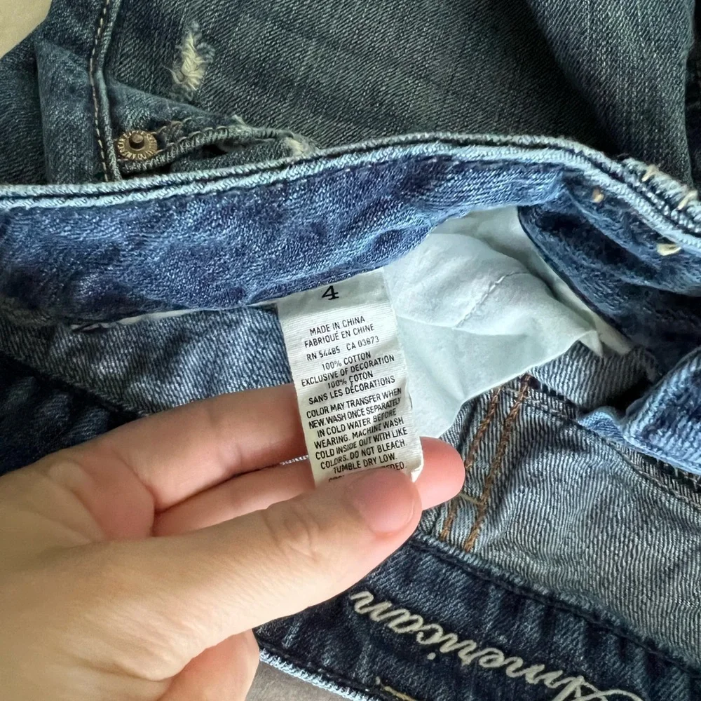 American Eagle distressed jean shorts - Picture 4 of 5